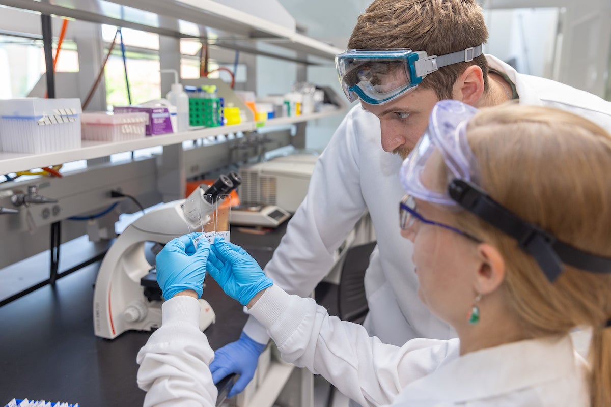 photo-essay-a-new-histology-lab-university-of-wisconsin-stout